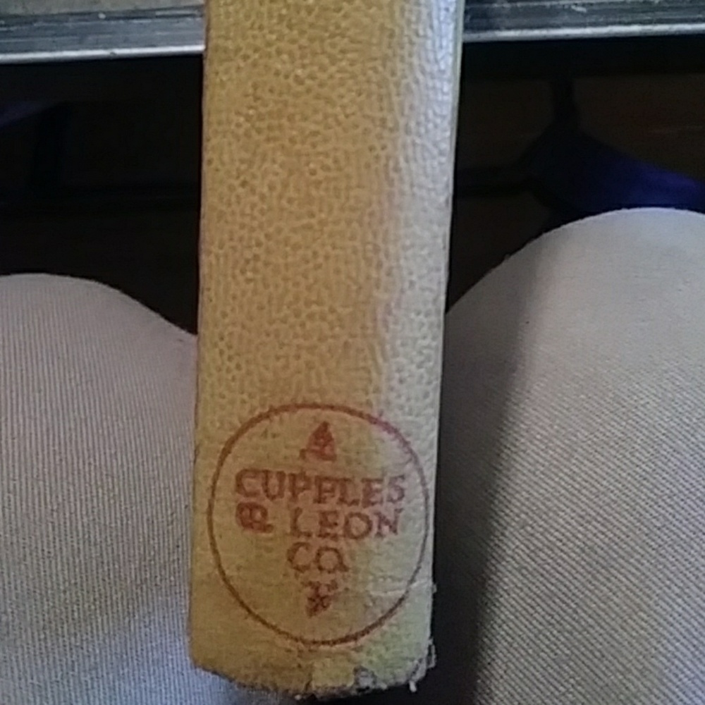Book - Picture 3 of 4